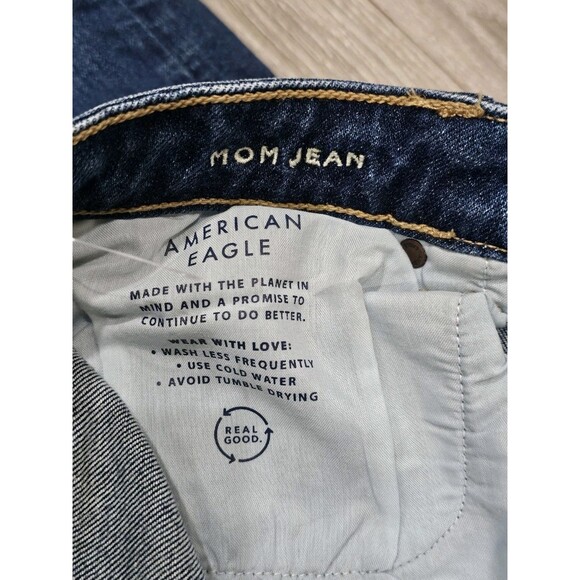 American Eagle Mom Jeans Super High Rise Womens 8 Long 29W Stretch Medium Wash - Picture 5 of 16